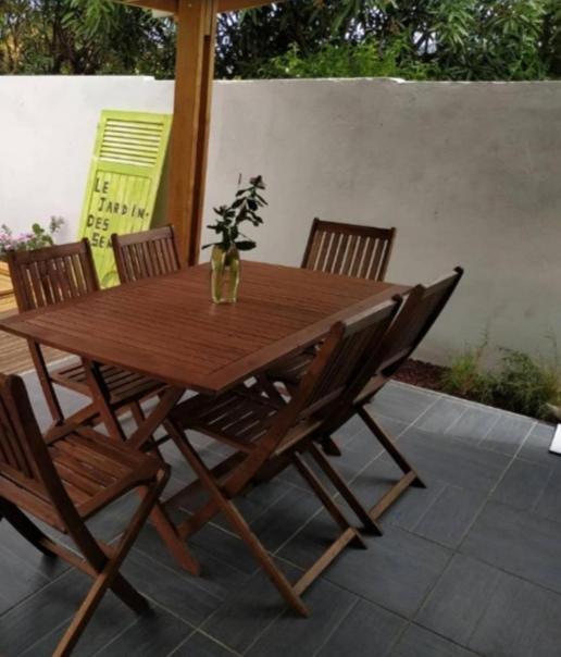 Jolie Maison T3 A St Pierre, 2 Chambres Avec Sdb, Grande Varangue, Jardin Saint Pierre Εξωτερικό φωτογραφία