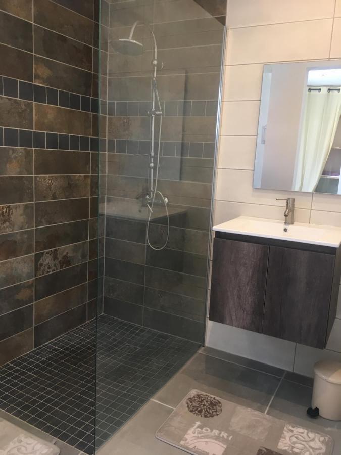 Jolie Maison T3 A St Pierre, 2 Chambres Avec Sdb, Grande Varangue, Jardin Saint Pierre Εξωτερικό φωτογραφία